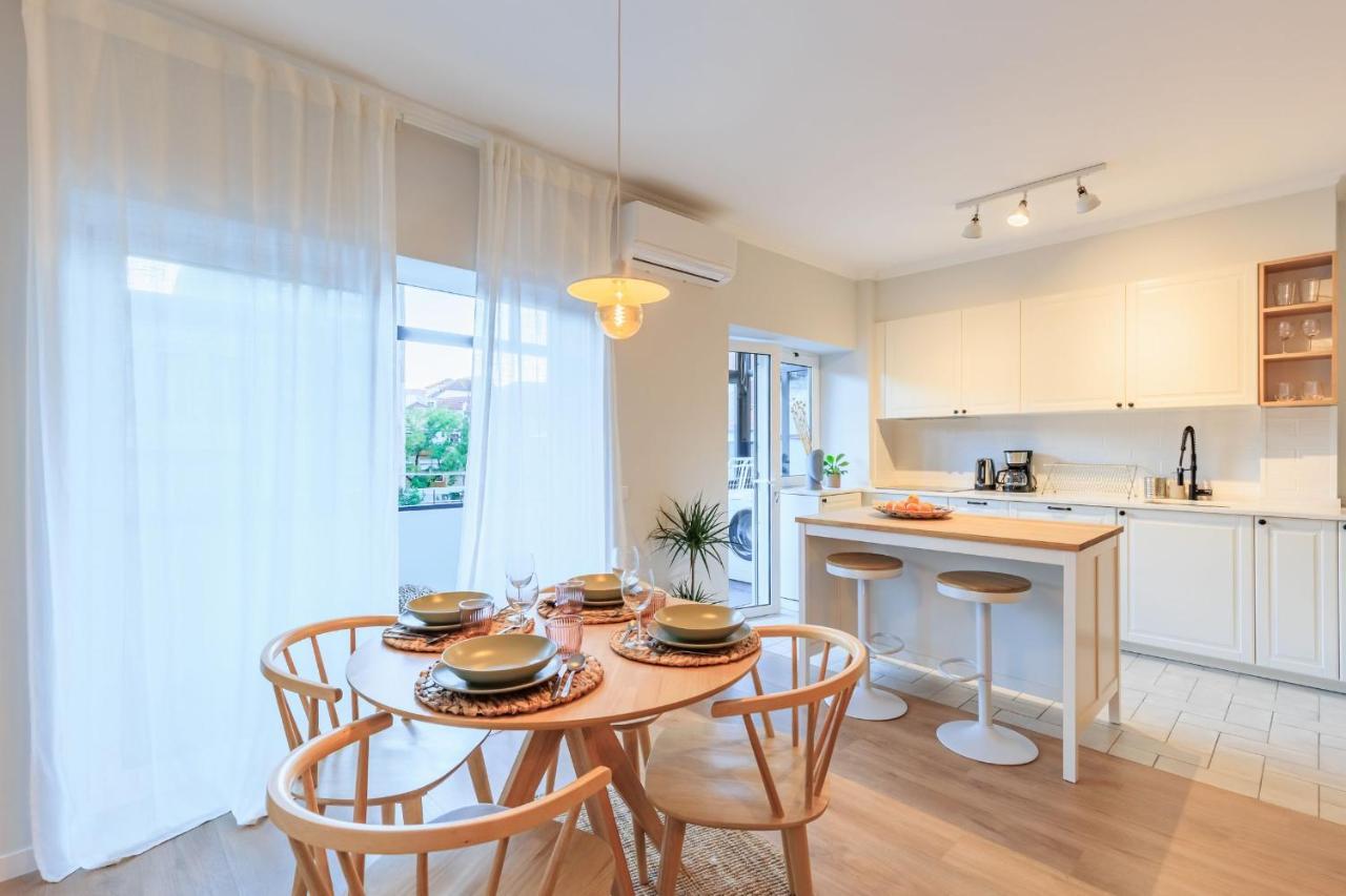 Enjoy Bonfim Central 2Br Renovated Apartment By Lovelystay Porto Eksteriør bilde